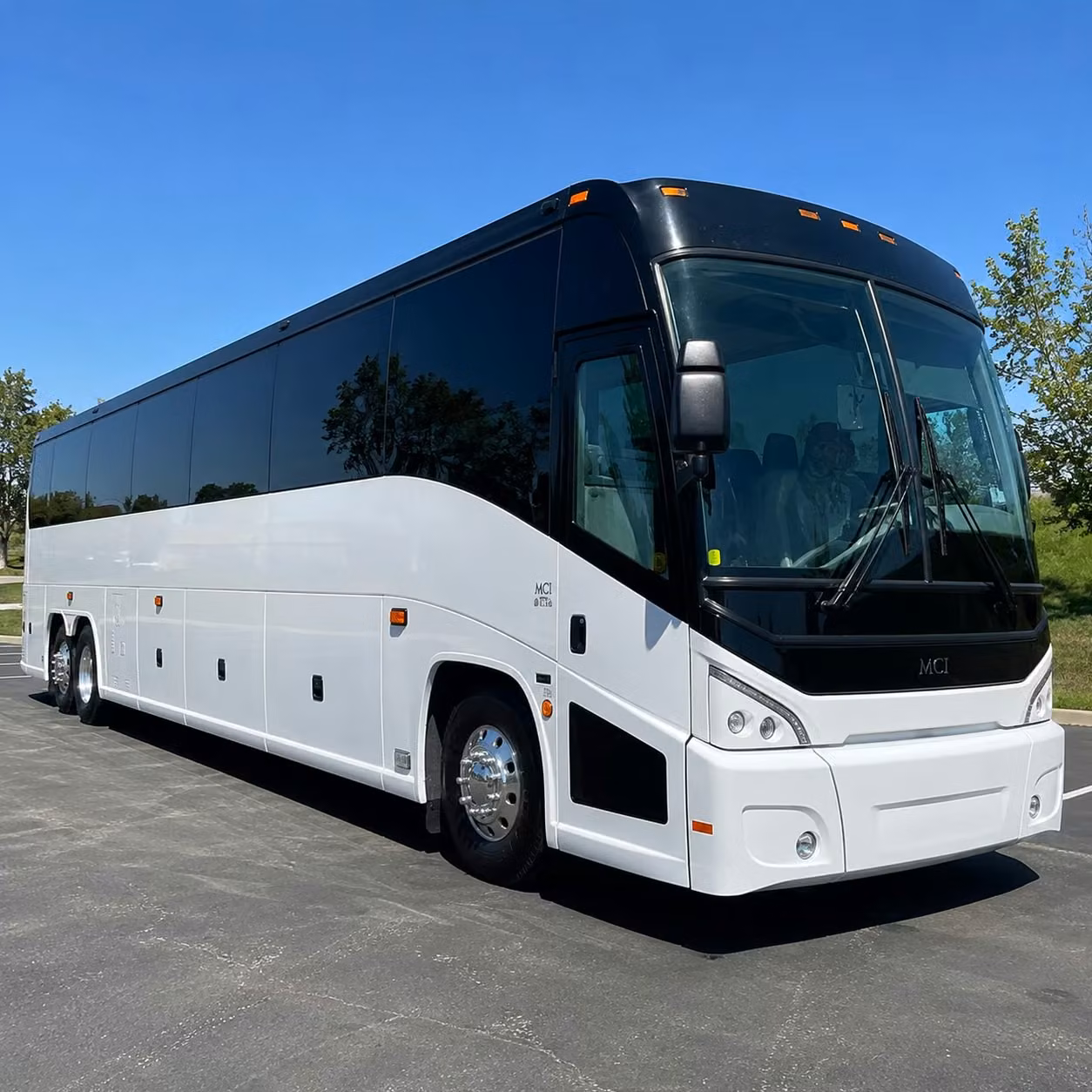 charterbusrentalthebronxny com is the easiest way to compare airport transportation options in the bronx