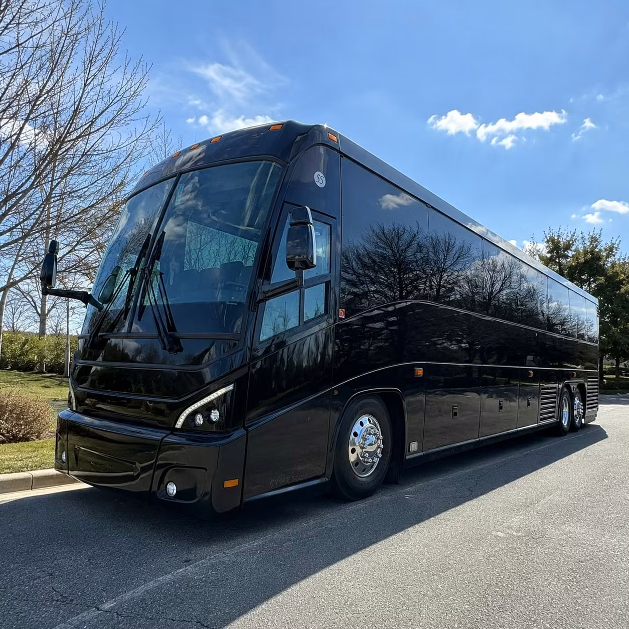 reliable charter bus rentals for bronx based military ceremonies and events